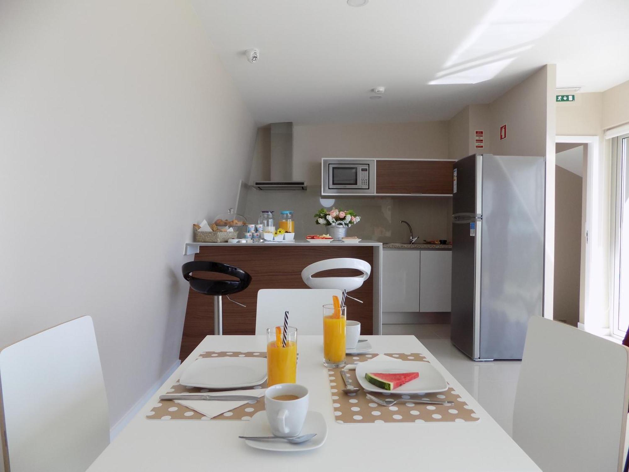 Cmb Guesthouse Apúlia Eksteriør bilde