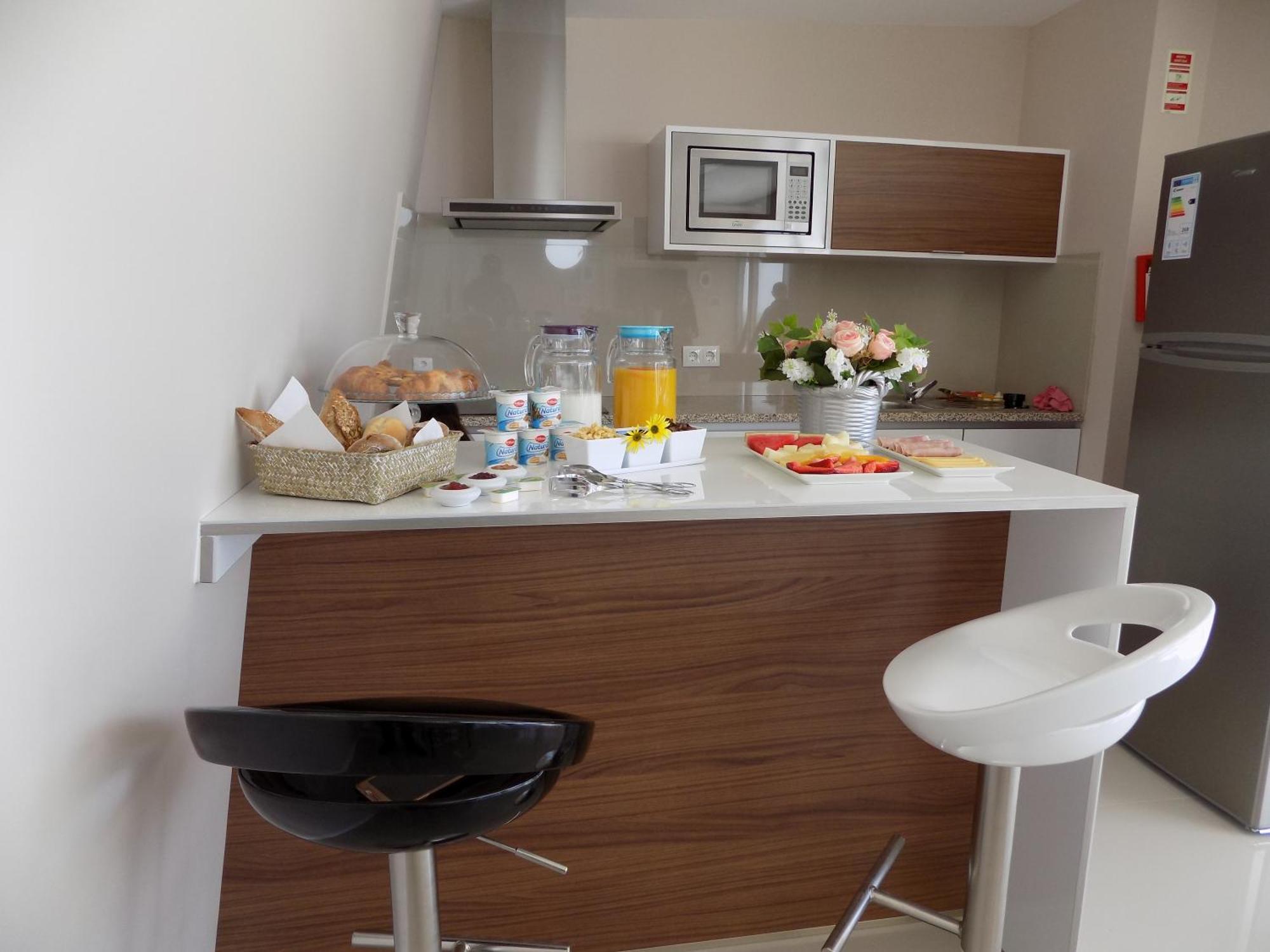 Cmb Guesthouse Apúlia Eksteriør bilde